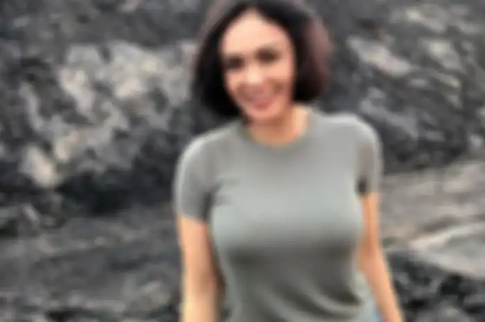 Miliki kecantikan abadi layaknya ABG, ternyata ini rahasia awet muda Yuni Shara