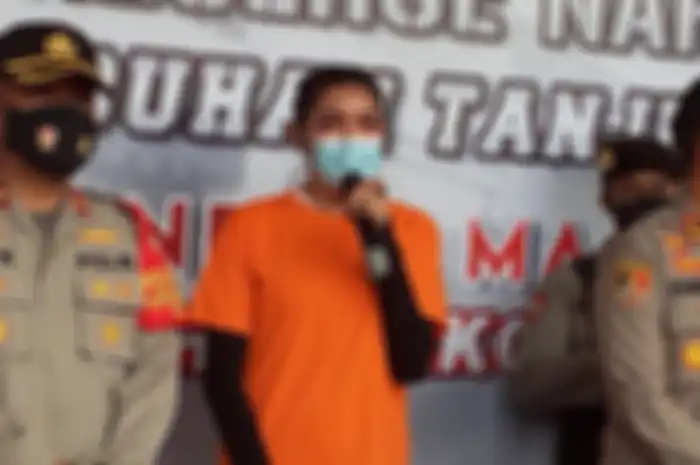 Millen Cyrus alias MM ditangkap Reserse Narkoba Polres Pelabuhan di sebuah hotel A di Ancol, Jakarta Utara.