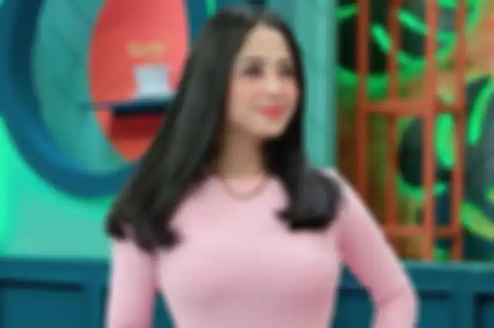 Dewi Perssik