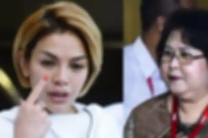 Nikita Mirzani minta polisi jemput paksa Elza Syarief karena mengkir dari panggilan