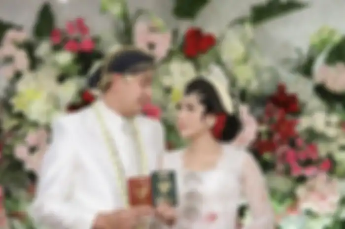 Tata Janeeta dan Brotoseno