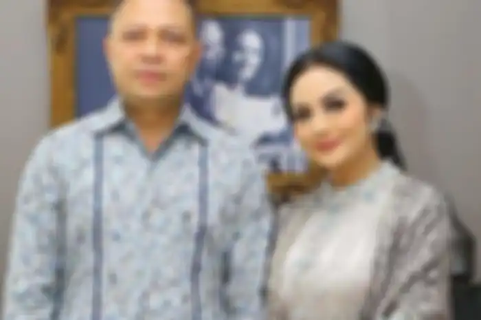 Krisdayanti dan Raul Lemos