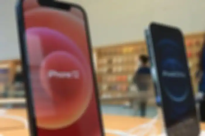 iPhone 12