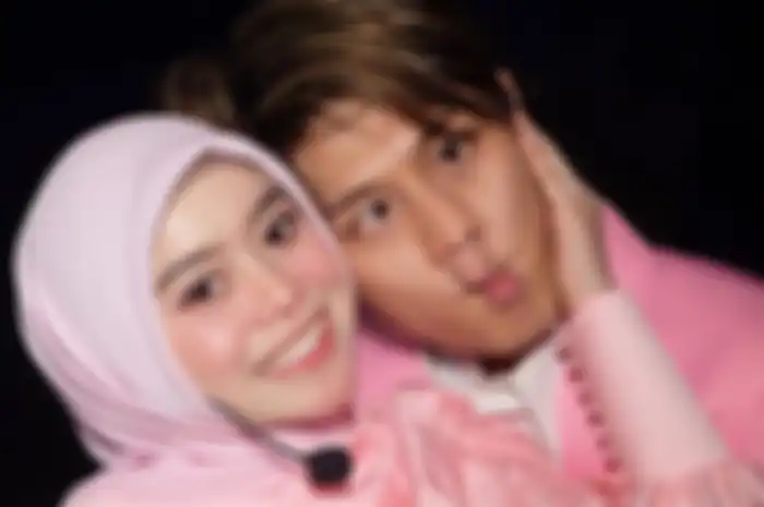 Rizky Billar dan Lesty Kejora