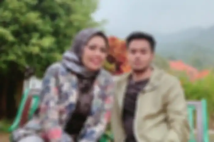 Elly Sugigi dan Aher