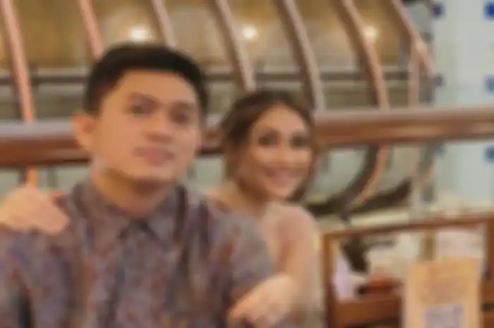 Ayu Ting Ting dan Adit Jayusman