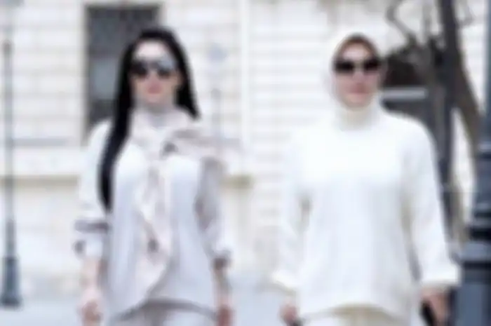 Syahrini dan Aisyahrani 