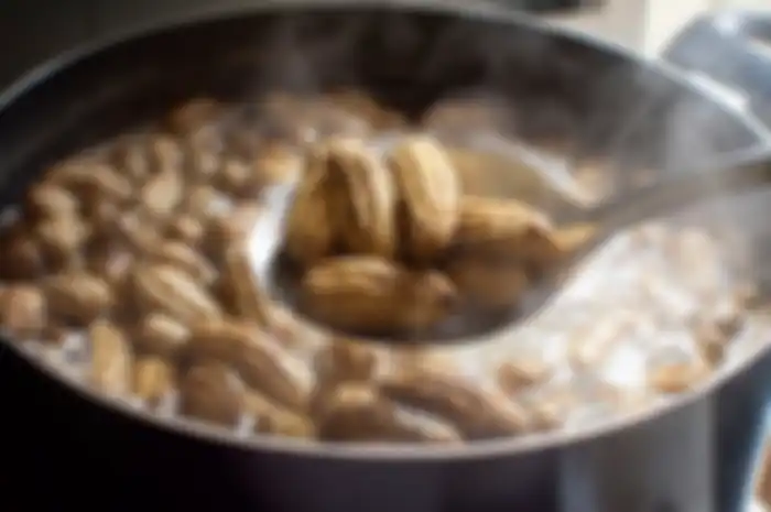 Siapa yang menyangka kalau kacang rebus juga bisa dijadikan obat alami penyakit mematikan ini