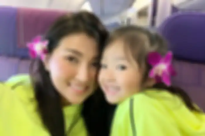 Potret Kedekatan Thalia Putri Onsu dengan Ibunya Sarwendah Tan