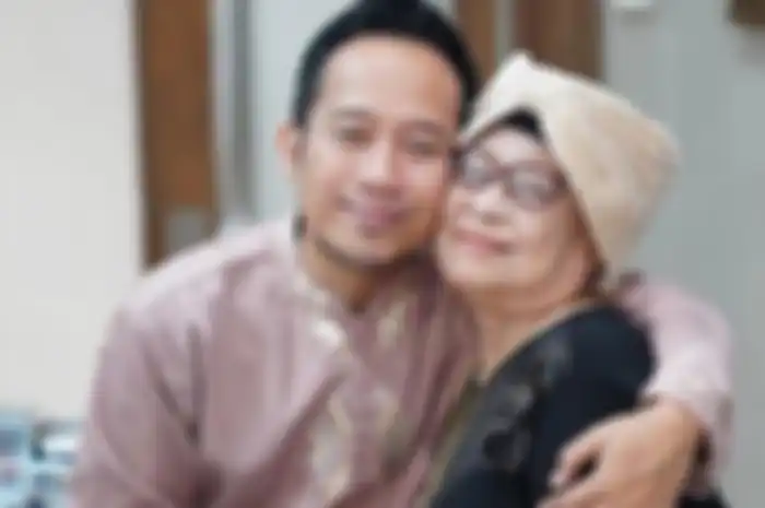 Ibunda Denny Cagur meninggal dunia