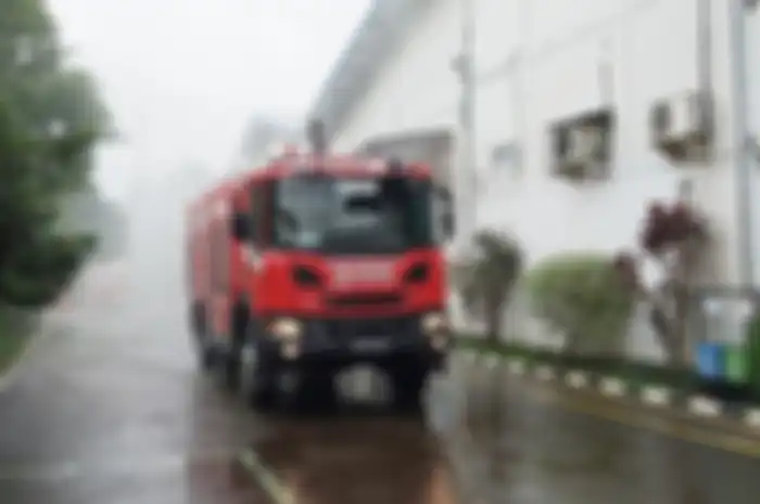 Mobil pemadam kebakaran garapan karoseri Ayaxx