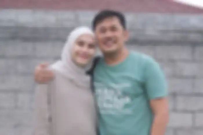 Hanung Bramantyo dan Zaskia Adya Mecca 