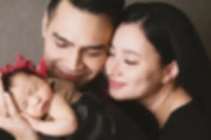 Asmirandah makan hati nama anaknya diminta untuk diganti