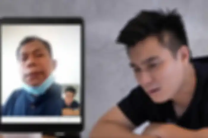 Baim Wong omeli sopirnya, pak Slamet yang terpapar covid-19