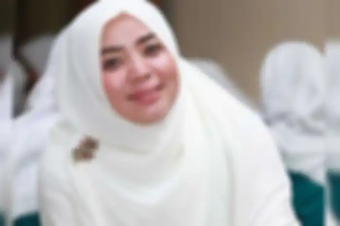 Muzdalifah ngaku ditipu suami ketiga