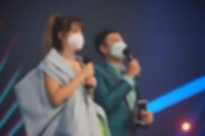Acara Tiktok Semalam, Pemirsa Salfok ke Nia Ramadhani yang Ngehost Belepotan