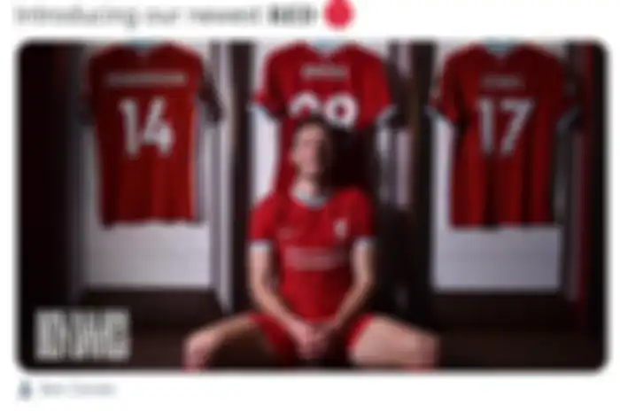 Ben Davies resmi menjadi pemain Liverpool.