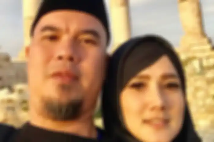 Mulan Jameela dan Ahmad Dhani pisah rumah