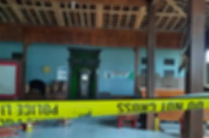 Tempat kejadian perkara (TKP) Ki Anom Subekti dan keluarga di Padepokan Seni Ongkojoyo, Desa Turusgede, Kecamatan Rembang, ditemukan tewas, Kamis (4/2/2021)