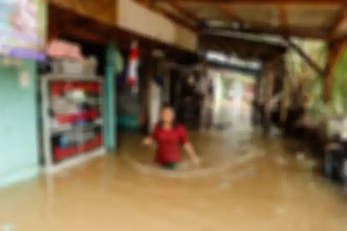Peningkatan curah hujan belakangan ini mengakibatkan sejumlah titik di Indonesia mengalami banjir.