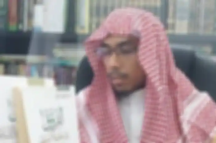 Ustaz Maaher At Thuwailibi