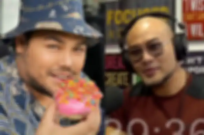 Deddy Corbuzier beberkan sifat perancang busana sekaligus presenter Ivan Gunawan yang dibencinya.