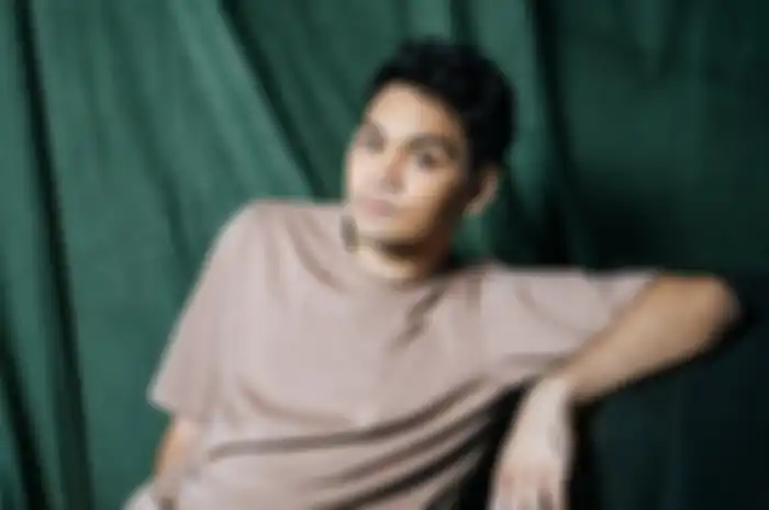 Penyanyi Mikha Angelo