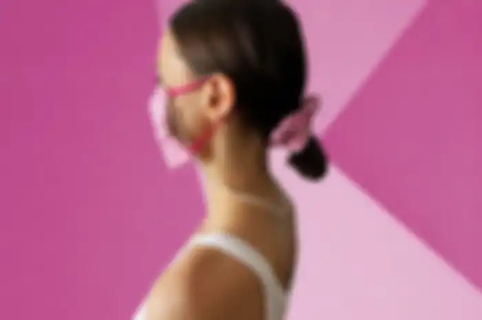 strap mask