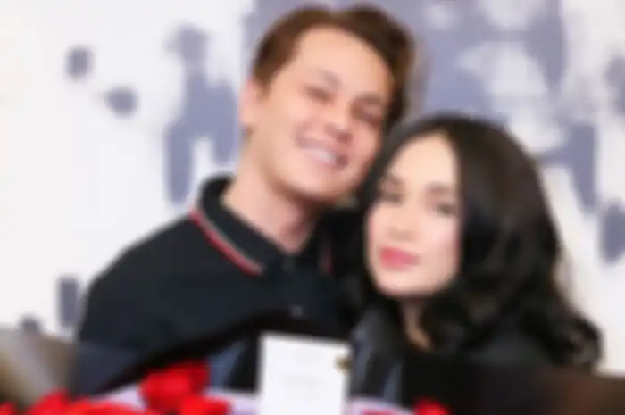 Tersulut Emosi, Ussy Sulistiawaty Langsung Lepas High Heels saat Dengar Andhika Pratama Meminta Izin untuk Berpoligami: Aku Berjanji akan Bersikap Adil...