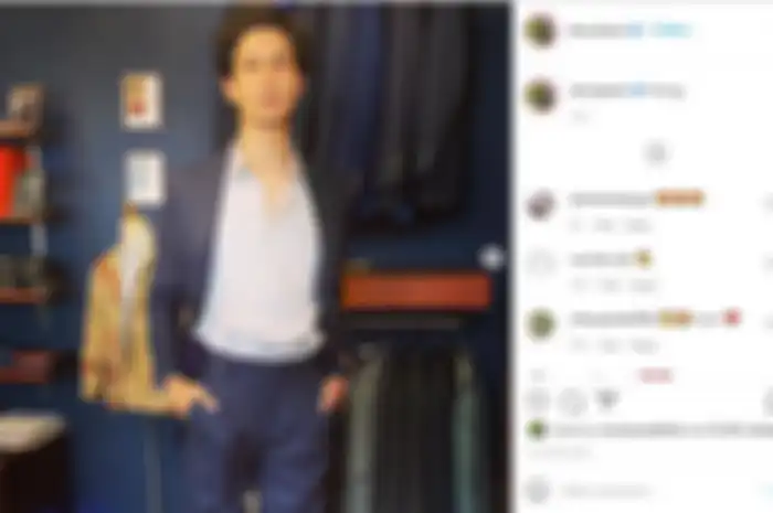 Unggahan Dimas Beck saat sedang mencoba satu set jas pasca videonya mencium Luna Maya viral
