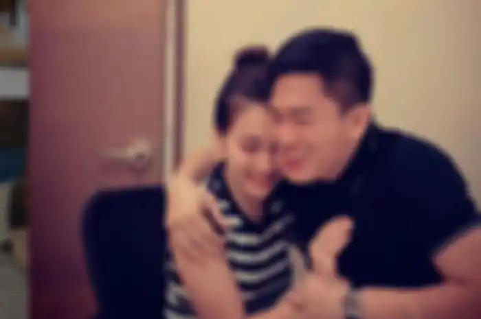 Ayu Ting Ting gagal bersanding dengan Adit Jayusman di pelaminan