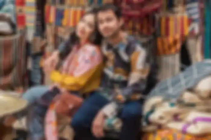 Rayakan ulang tahun bareng Sultan Andara, harga dress Nagita Slavina jadi sorotan netizen.