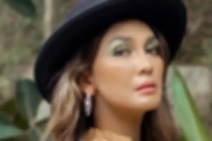 Secara gamblang tanpa basa-basi, Luna Maya sebut sosok pria ini sebagai suaminya bukan pacarnya, siapa dia?