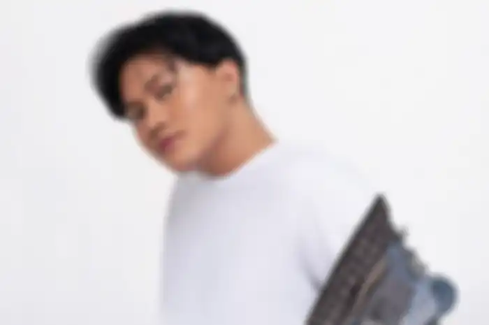 Penyanyi Rizky Febian merilis singel bertajuk Seperti Kisah 
