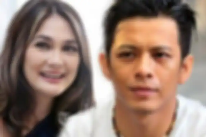 Luna Maya dan Ariel NOAH