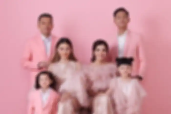 Anang Hermansyah dan keluarganya