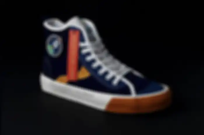 ANTARIKSA, sneaker hasil kolaborasi LAPAN dengan Streetsoda.