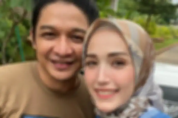 Istri Pasha Ungu Adelia Wilhelmina dikabarkan meninggal dunia