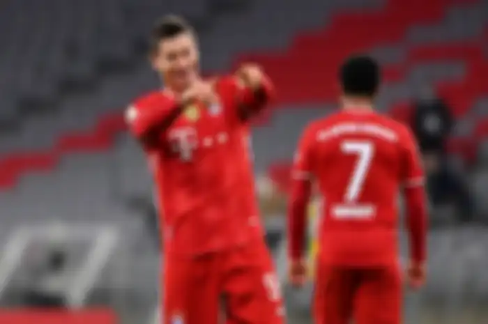Sempat Tertinggal, Bayern Muenchen Sukses Pecundangi Dortmund lewat Hattrick Lewandowski.