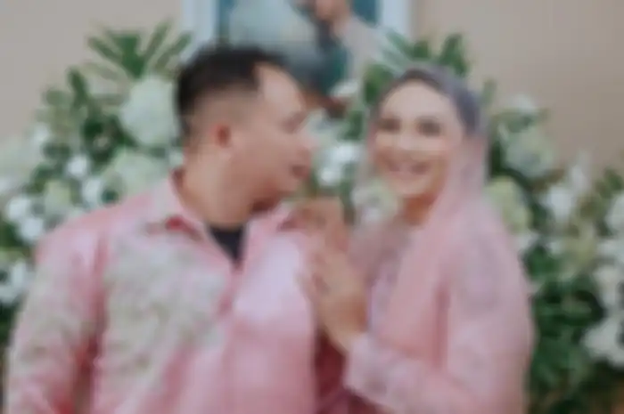 Kalina Ocktaranny dan Vicky Prasetyo.