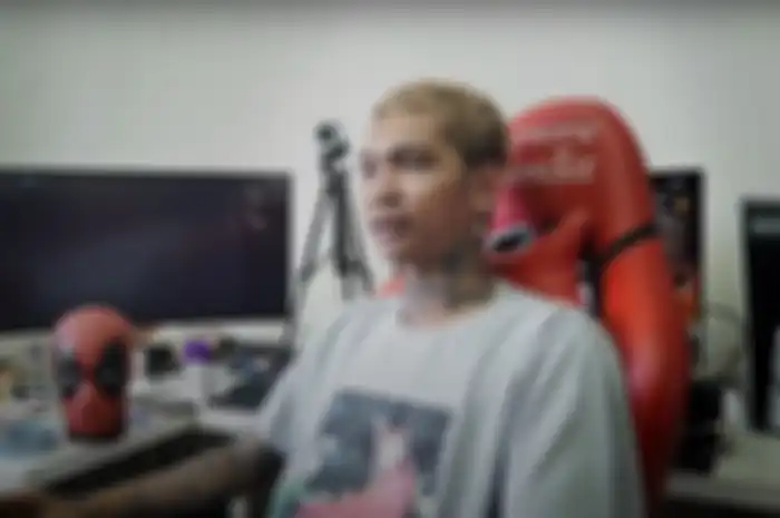 Young Lex saat memberikan klarifikasi terkait dugaan plagiarisme MV 'Raja Terakhir'.