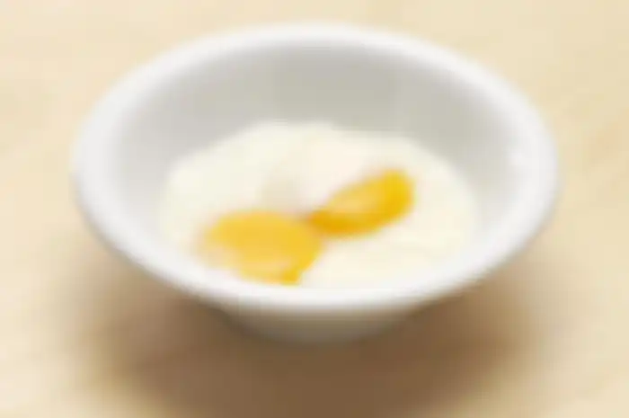 Telur setengah matang ala kopitiam Singapura