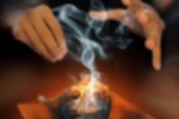 Polisi mengamankan paranormal Mbah Mijan, Rabu (10/03/2021)