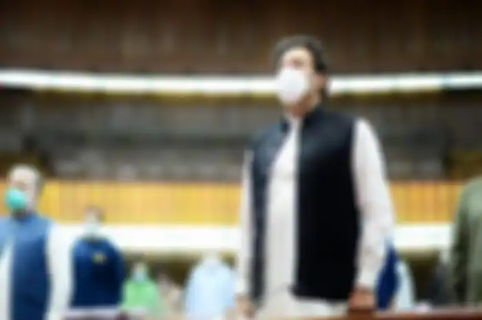 Ikut Vaksinasi Sinopharm, PM Pakistan Positif Covid-19 Usai Dua Hari Disuntik, Diduga Tidak Pakai Masker