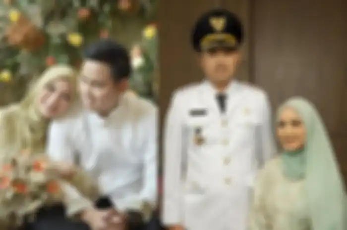 Chacha Frederica dan suaminya Dico Ganinduto