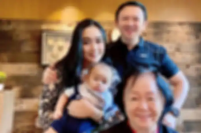 Ahok dan keluarga
