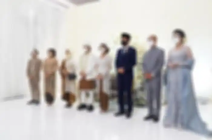 Jokowi ketika menjadi saksi pernikahan Atta dan Aurel