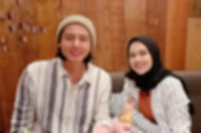 Roger Danuarta dan Cut Meyriska