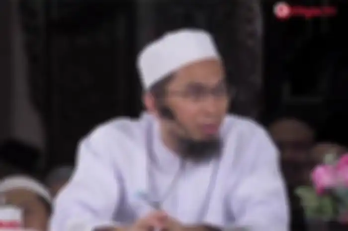 Imsak Sering Disalah Artikan, Ustaz Adi Hidayat Kupas Tuntas: Sama dengan Adzan Subuh