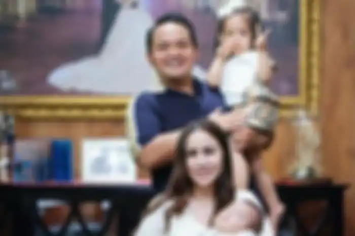 Keluarga Momo Geisha